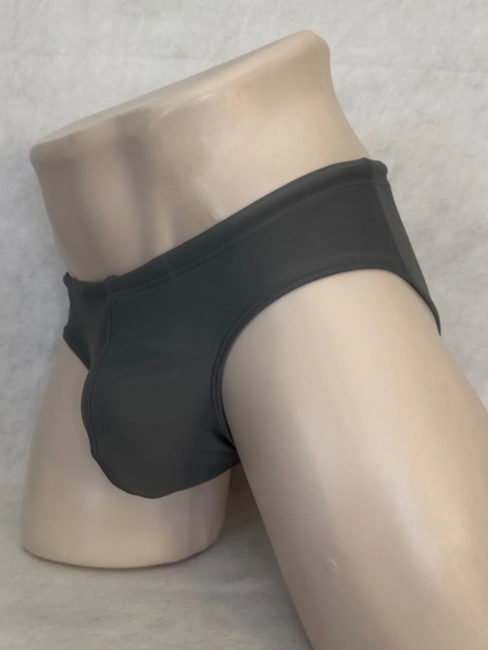 Yuyang Pouch Swimsuit Medium 32-38